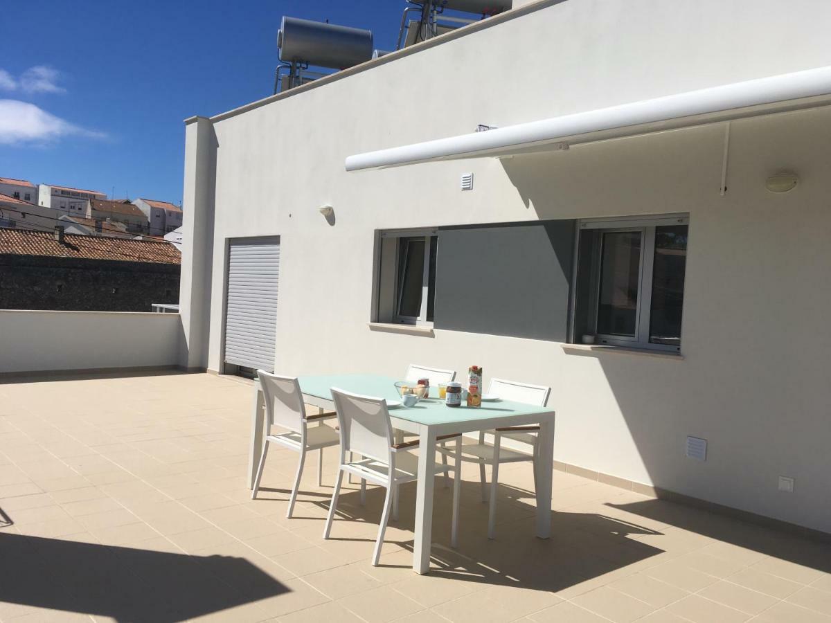 Sitio Ocean Views Apartment Nazare Bagian luar foto