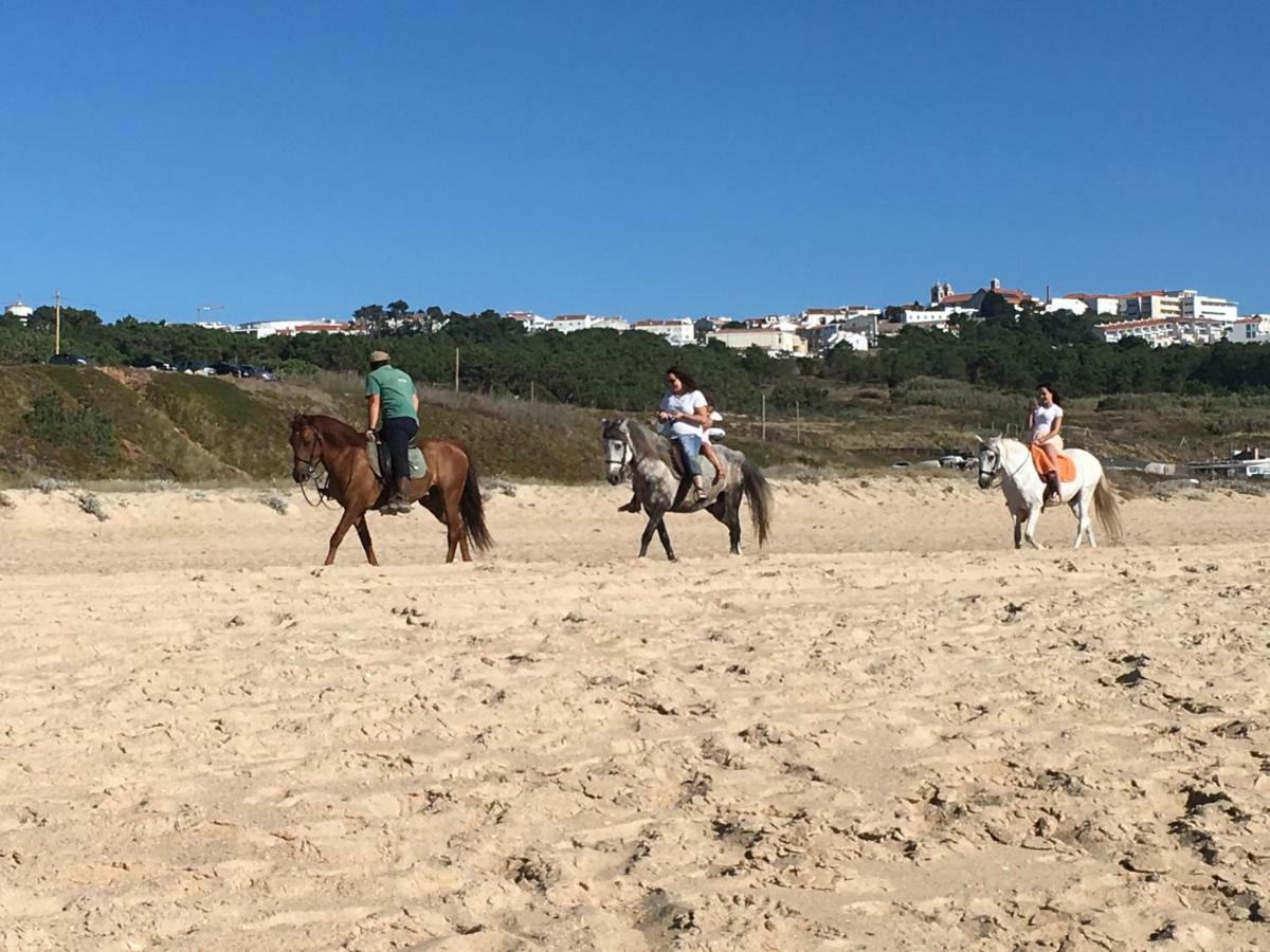 Sitio Ocean Views Apartment Nazare Bagian luar foto
